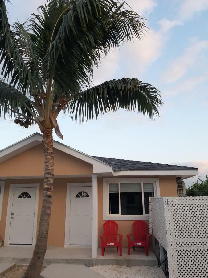 Aparthotel Sandelwood Studios' Nassau