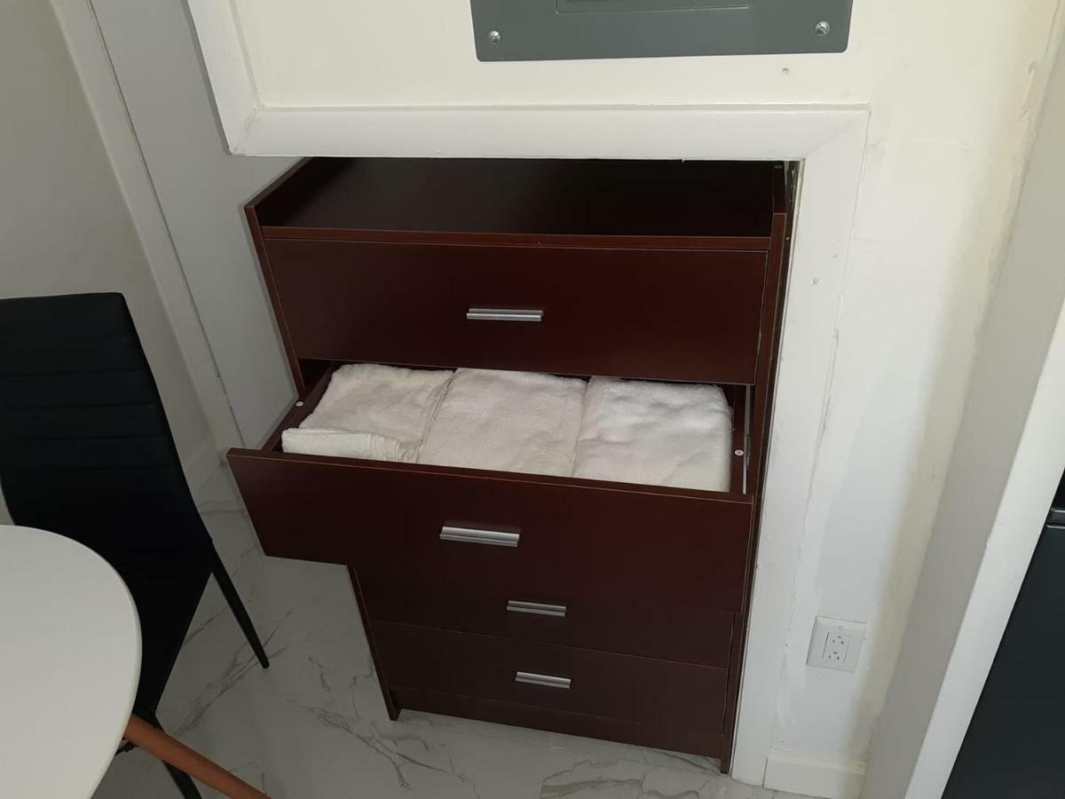 Aparthotel Sandelwood Studios' 2*